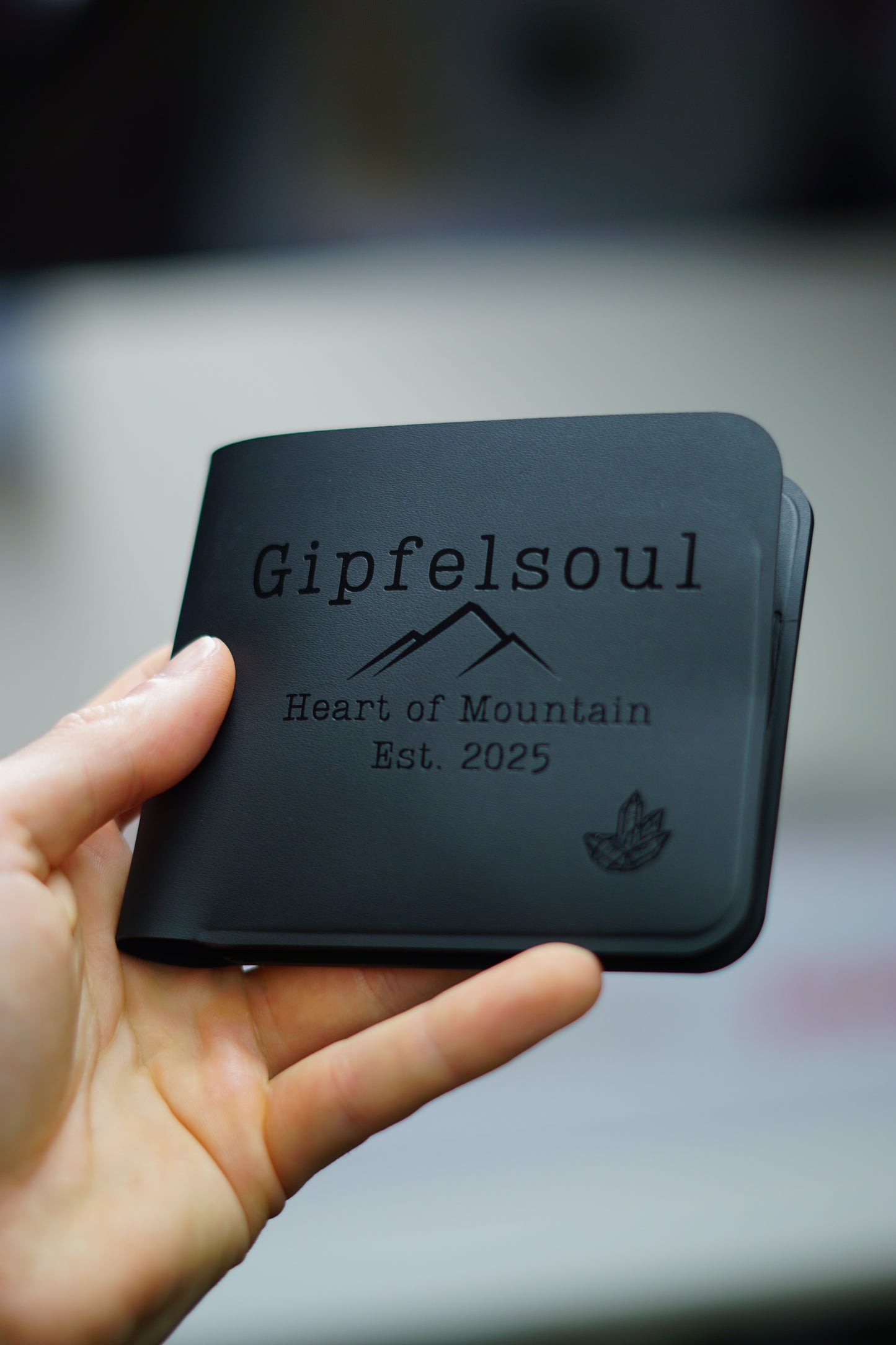 Gipfelsoul Wallet Large  für bis zu 9 Karten und Bargeld und Münzen.....